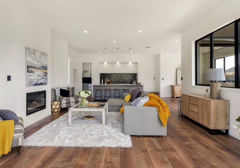 Grande Wide Classic Oak Laminate Flooring